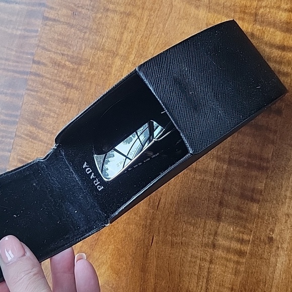 PRADA CAT EYE AVIATOR POLARIZED SUNGLASSES WITH CASE - Picture 10 of 11